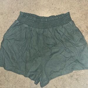 Universal Thread Green Linen Shorts